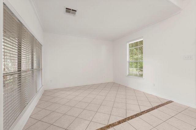 167 N Whistlers Bend Circle, Conroe, TX 77384