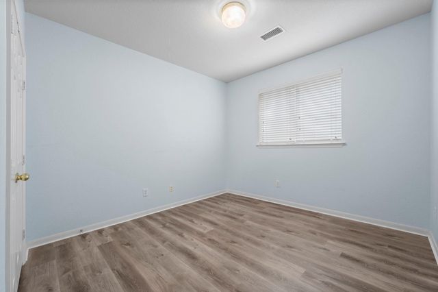 167 N Whistlers Bend Circle, Conroe, TX 77384