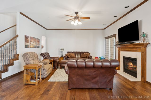 316 E 44th Street, Sand Springs, OK 74063