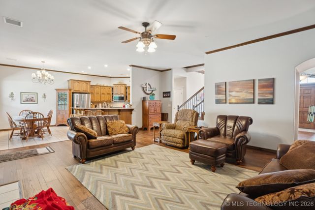 316 E 44th Street, Sand Springs, OK 74063