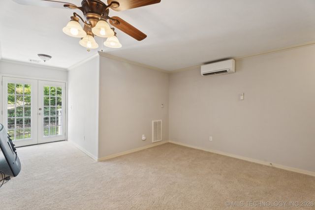 316 E 44th Street, Sand Springs, OK 74063