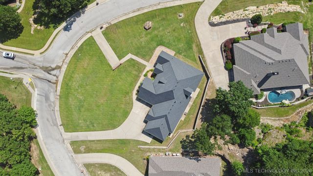 316 E 44th Street, Sand Springs, OK 74063