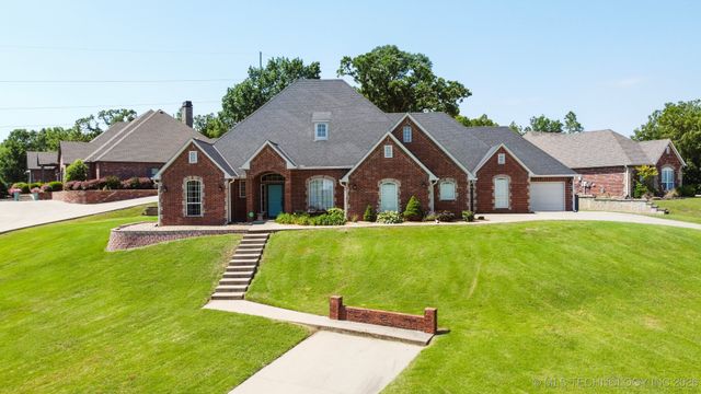 316 E 44th Street, Sand Springs, OK 74063
