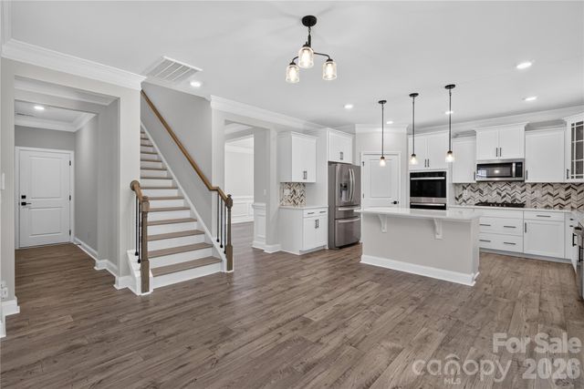 7027 Sylvan Retreat Drive, Denver, NC 28037