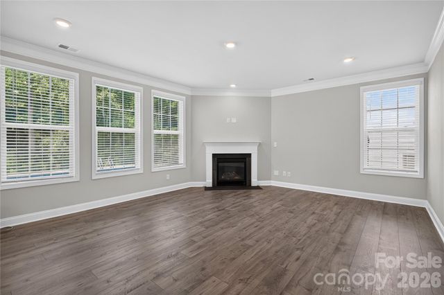 7027 Sylvan Retreat Drive, Denver, NC 28037