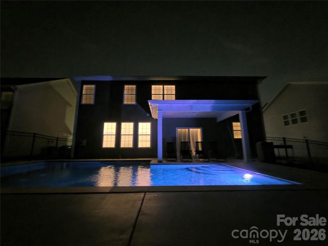 7027 Sylvan Retreat Drive, Denver, NC 28037