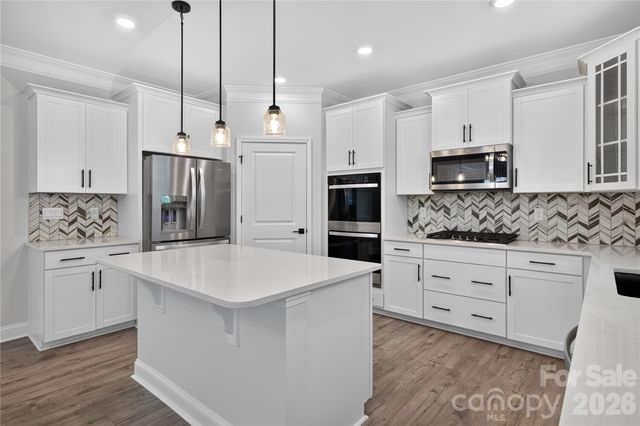 7027 Sylvan Retreat Drive, Denver, NC 28037