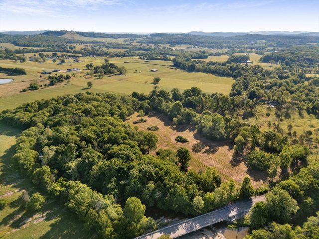 0 bluebird rd, Lebanon, TN 37087