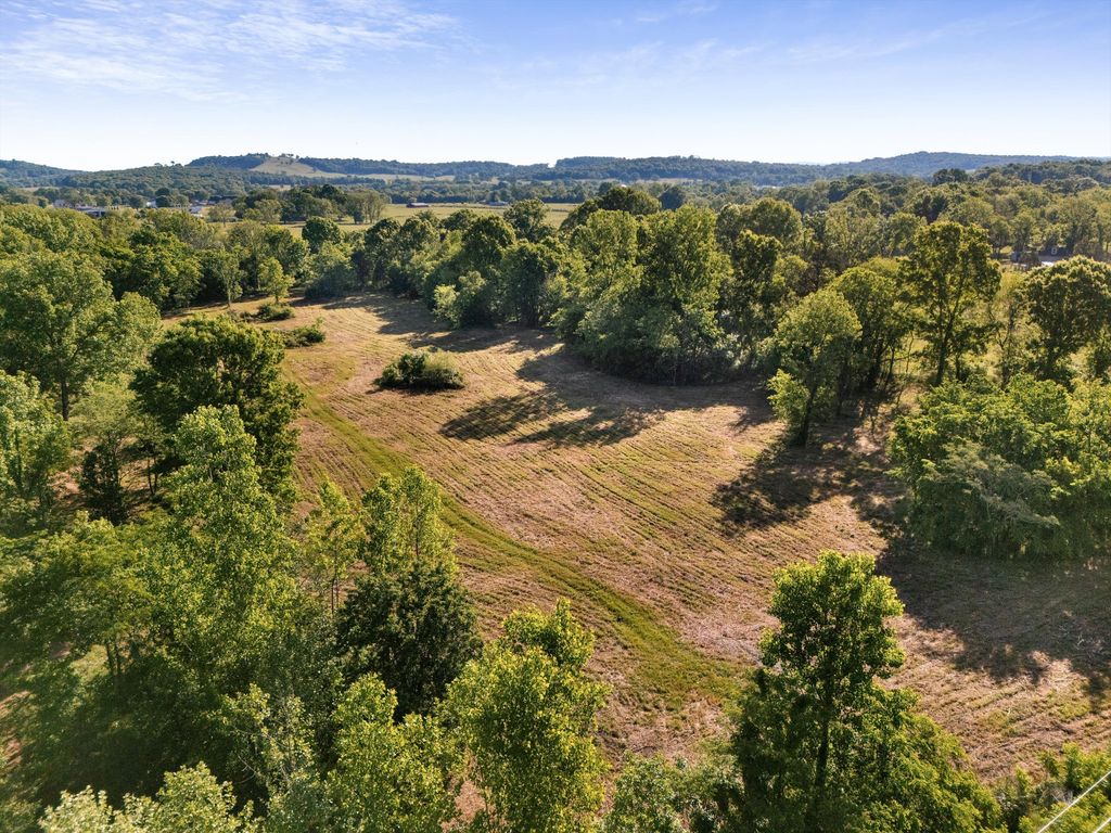 0 bluebird rd, Lebanon, TN 37087