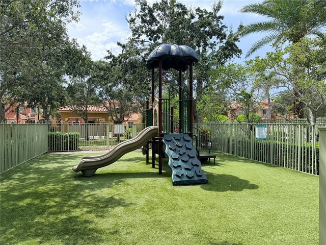 14377 SW 11th Street 2610, Pembroke Pines, FL 33027