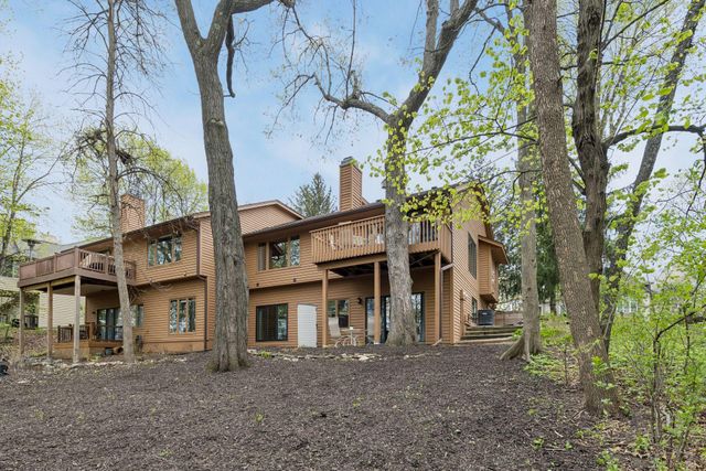 6843 Stonewood Court, Eden Prairie, MN 55346