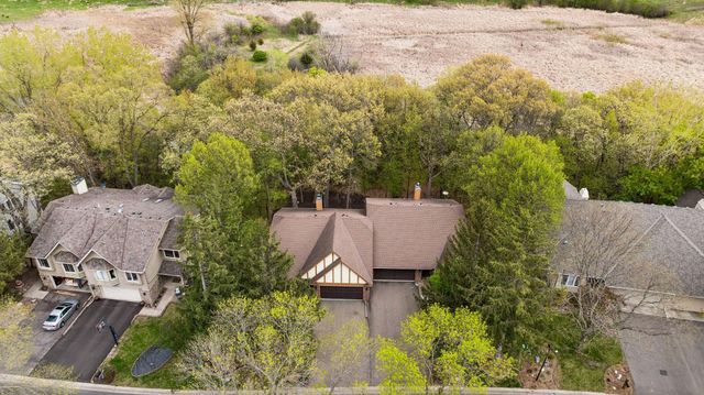 6843 Stonewood Court, Eden Prairie, MN 55346