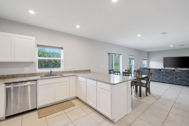 514 Raspberry Road, Fort Pierce, FL 34981