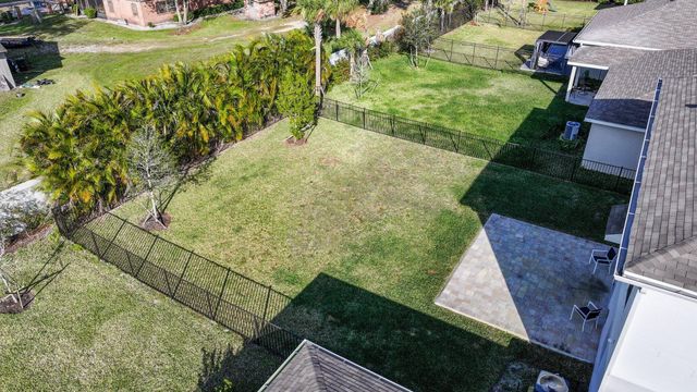 514 Raspberry Road, Fort Pierce, FL 34981