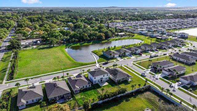 514 Raspberry Road, Fort Pierce, FL 34981