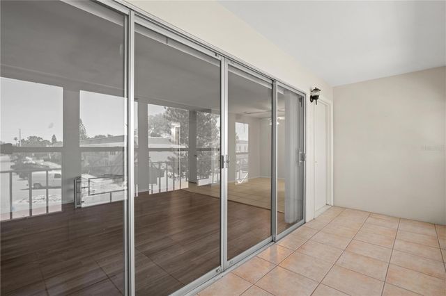 1221 DREW STREET E12, Clearwater, FL 33755