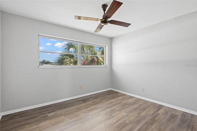1221 DREW STREET E12, Clearwater, FL 33755