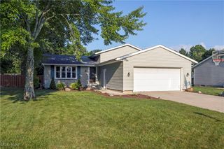 6120 Rhonda Drive, North Ridgeville, OH 44039