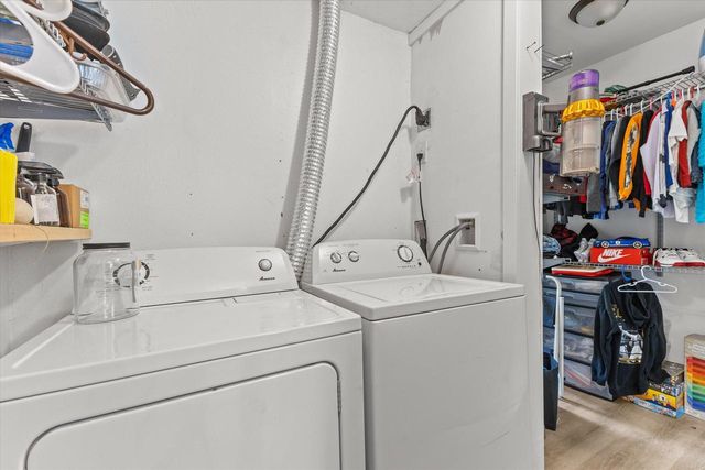 10034 28th AVENUE, Pleasant Prairie, WI 53158