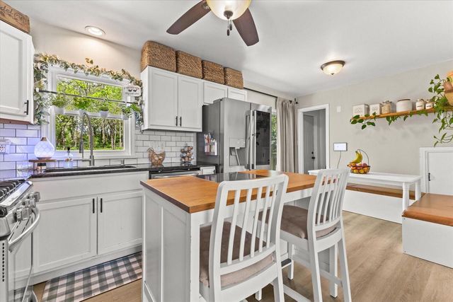 10034 28th AVENUE, Pleasant Prairie, WI 53158