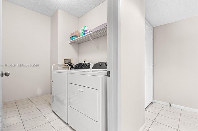 6093 Pointe Regal Cir 210, Delray Beach, FL 33484