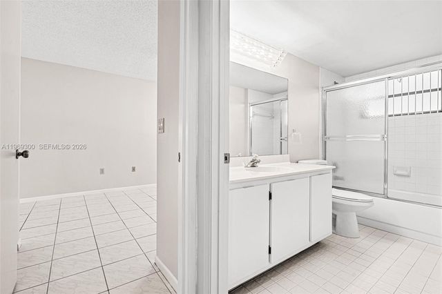 6093 Pointe Regal Cir 210, Delray Beach, FL 33484