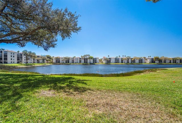 6093 Pointe Regal Cir 210, Delray Beach, FL 33484