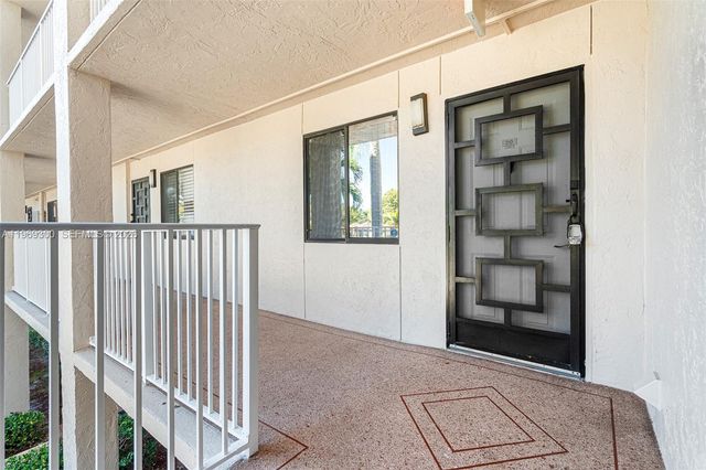 6093 Pointe Regal Cir 210, Delray Beach, FL 33484