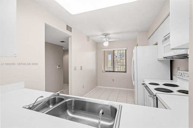 6093 Pointe Regal Cir 210, Delray Beach, FL 33484