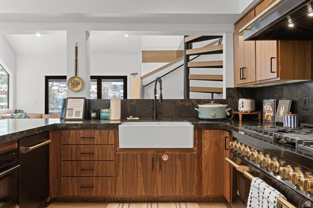 301 ONTARIO AVE, Park City, UT 84060