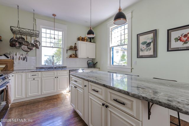 542 LANCASTER Street, Jacksonville, FL 32204