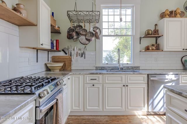 542 LANCASTER Street, Jacksonville, FL 32204