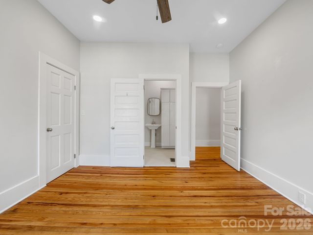 143 Broadway Avenue, Tryon, NC 28782
