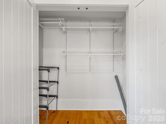 143 Broadway Avenue, Tryon, NC 28782