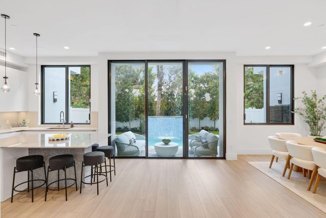 408 SE 2nd Street, Delray Beach, FL 33483