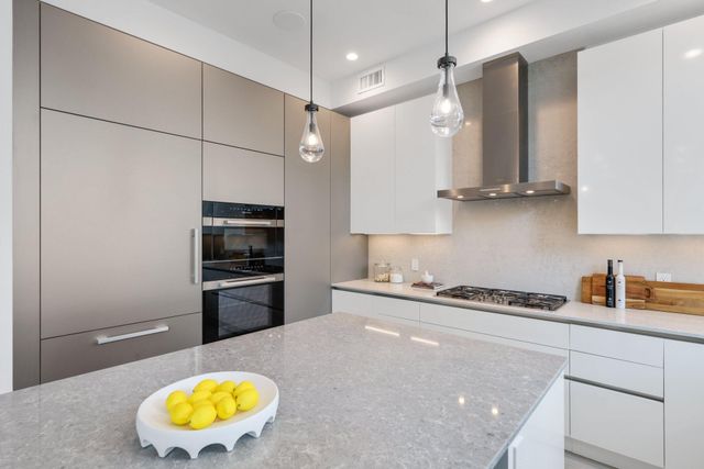 408 SE 2nd Street, Delray Beach, FL 33483