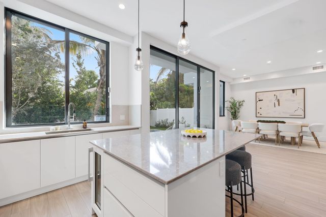 408 SE 2nd Street, Delray Beach, FL 33483