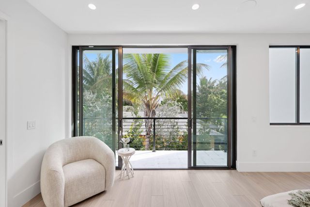 408 SE 2nd Street, Delray Beach, FL 33483