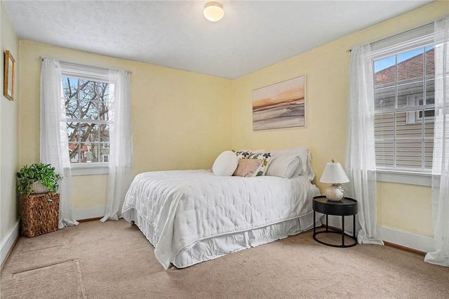 343 Stonewood Ave, Greece, NY 14616