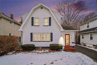 343 Stonewood Ave, Greece, NY 14616