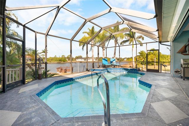208 ANTILLA DRIVE, Rotonda West, FL 33947