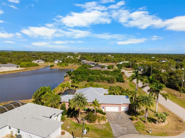 208 ANTILLA DRIVE, Rotonda West, FL 33947
