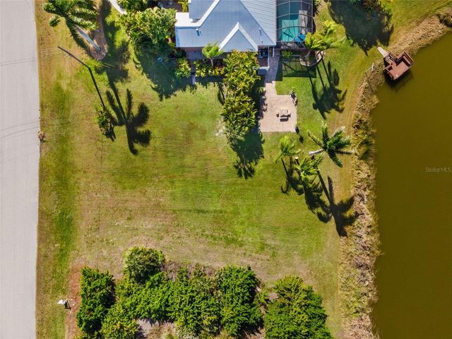 208 ANTILLA DRIVE, Rotonda West, FL 33947