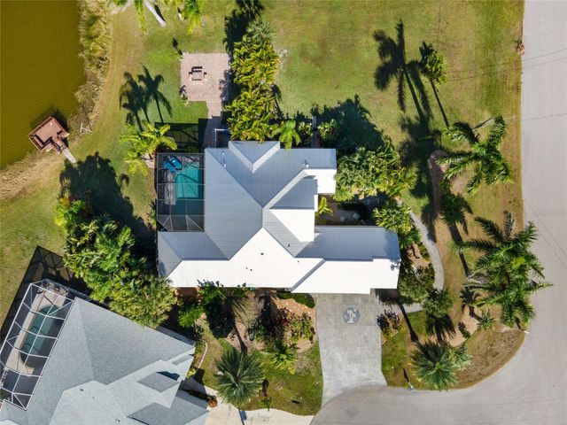 208 ANTILLA DRIVE, Rotonda West, FL 33947