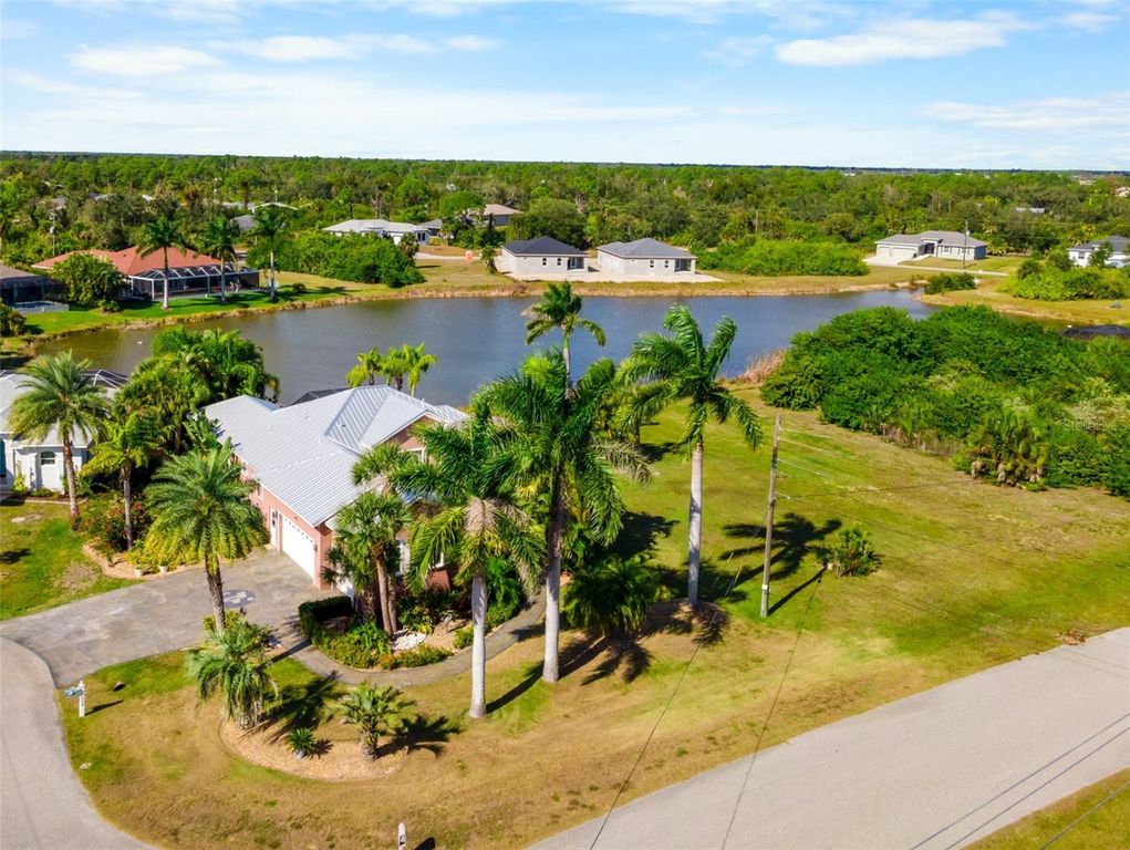 208 ANTILLA DRIVE, Rotonda West, FL 33947