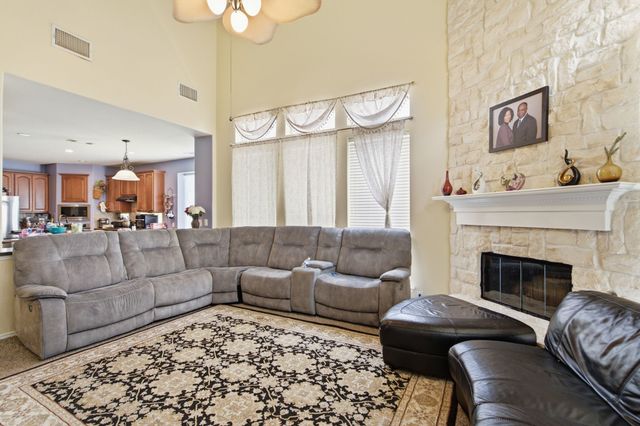 11117 Silver Horn Drive, Frisco, TX 75033