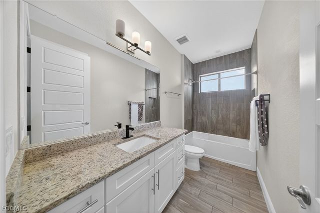 2205 SW 13th ST, Cape Coral, FL 33991