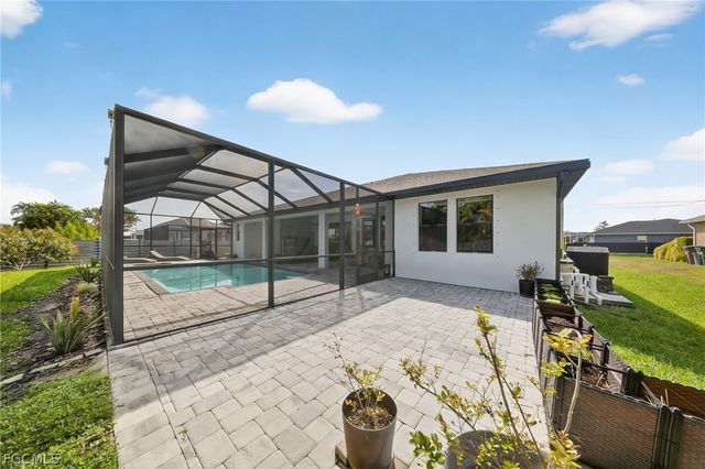 2205 SW 13th ST, Cape Coral, FL 33991