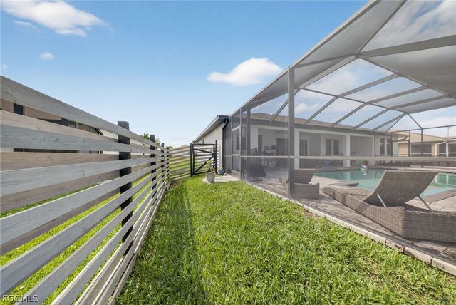 2205 SW 13th ST, Cape Coral, FL 33991