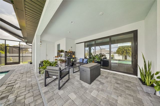 2205 SW 13th ST, Cape Coral, FL 33991